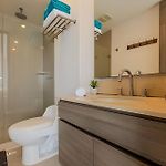 Exclusivo Apartamento/ Vista Al Mar/ Piso 36