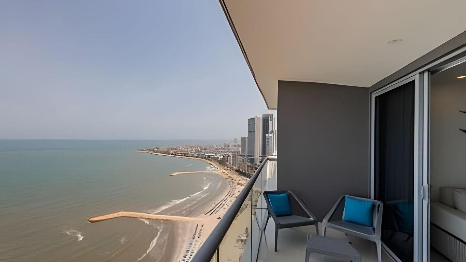 Exclusivo Apartamento/ Vista Al Mar/ Piso 36 Apartamento *