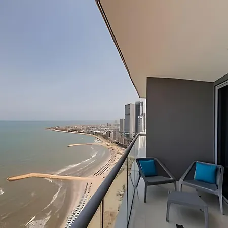 Exclusivo Apartamento/ Vista Al Mar/ Piso 36 Apartamento *