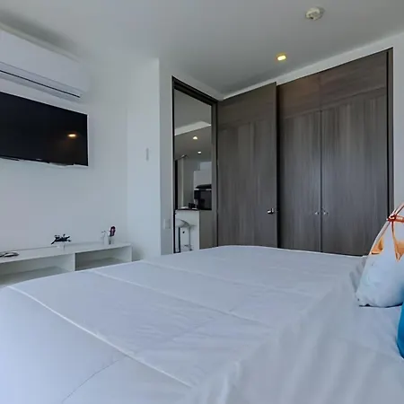 Exclusivo Apartamento/ Vista Al Mar/ Piso 36 Apartamento