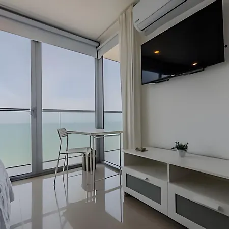 Exclusivo Apartamento/ Vista Al Mar/ Piso 36
