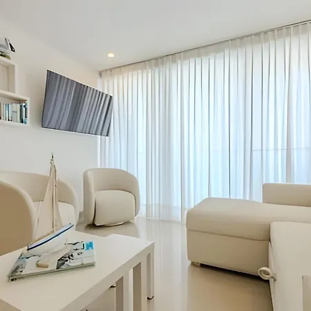 Apartamento Exclusivo Apartamento/ Vista Al Mar/ Piso 36