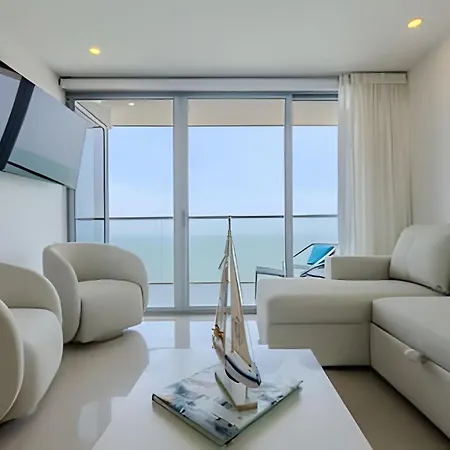 Apartamento Exclusivo Apartamento/ Vista Al Mar/ Piso 36 *