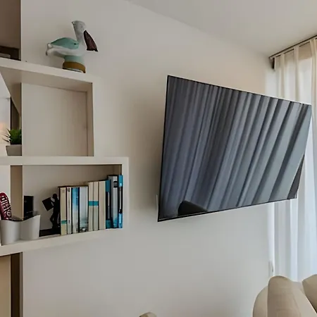 Exclusivo Apartamento/ Vista Al Mar/ Piso 36 Apartamento
