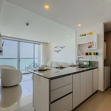 Exclusivo Apartamento/ Vista Al Mar/ Piso 36