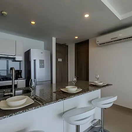 Exclusivo Apartamento/ Vista Al Mar/ Piso 36 *