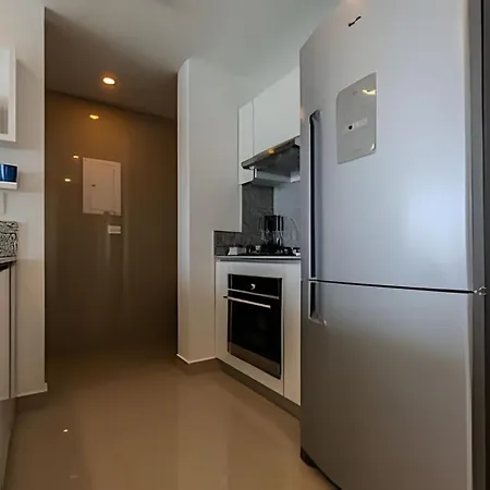 Exclusivo Apartamento/ Vista Al Mar/ Piso 36 Apartamento *