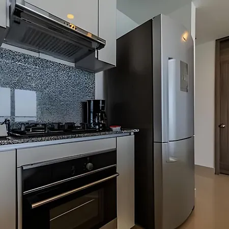 Exclusivo Apartamento/ Vista Al Mar/ Piso 36 Apartamento *